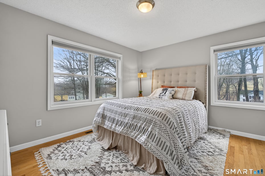 10 Mill Road Photo 21