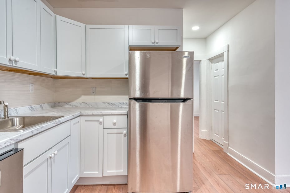 152 Oak Street  #1S Photo 6