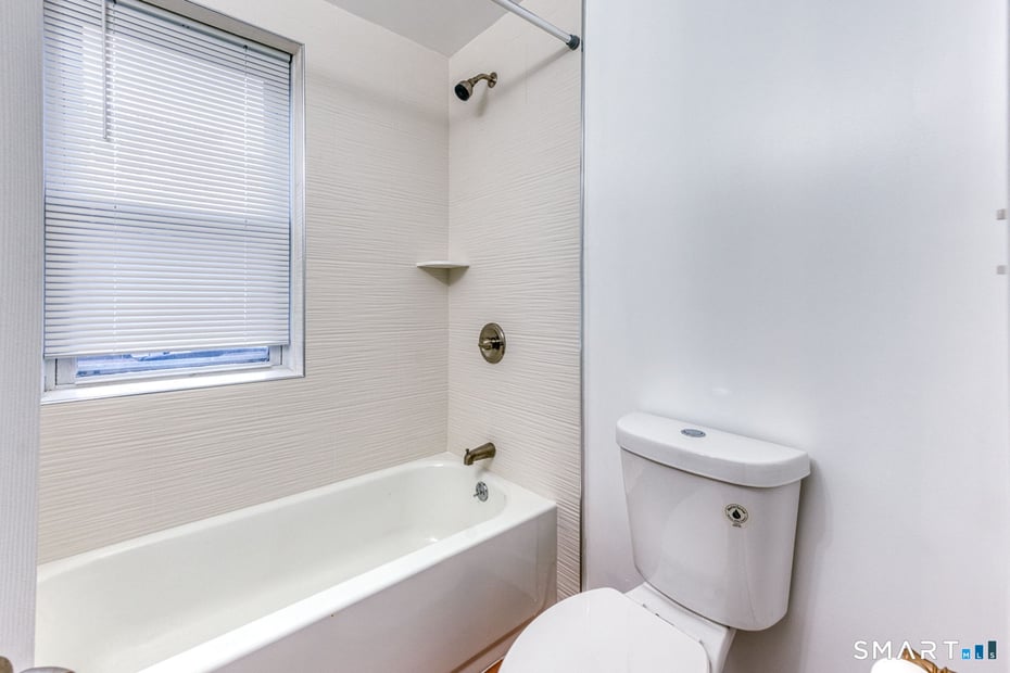 152 Oak Street  #1S Photo 9