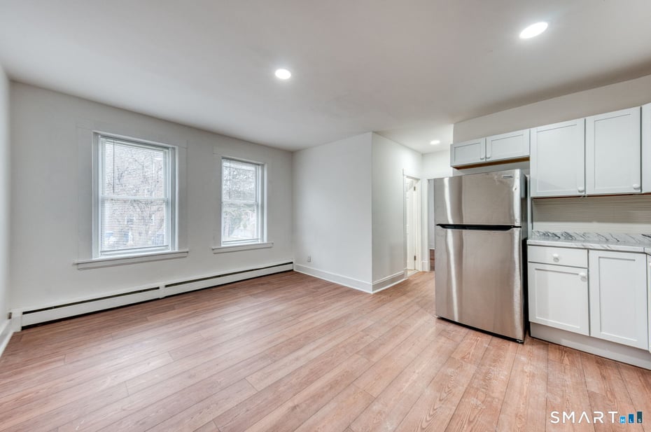 152 Oak Street  #1N Photo 3