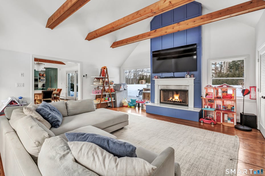 7 Birch Hill Road Photo 11