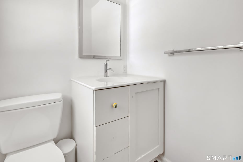 7 Birch Hill Road Photo 20