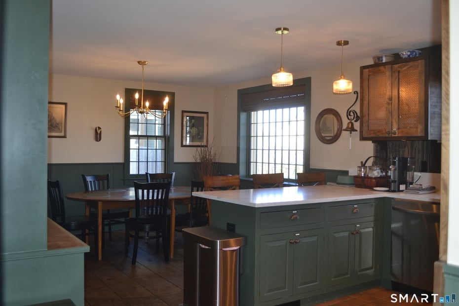 11 Smith Avenue Photo 28