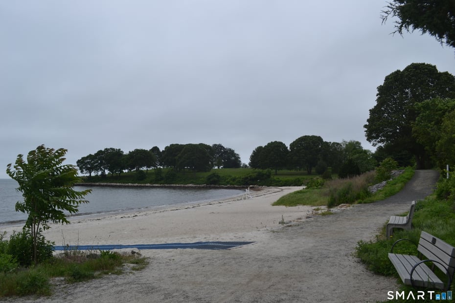 11 Smith Avenue Photo 32