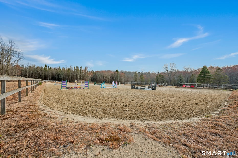 76 Cowles Road Photo 15