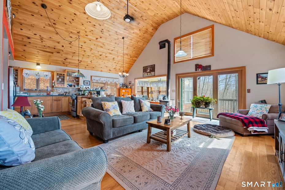 76 Cowles Road Photo 24