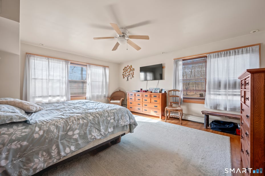 76 Cowles Road Photo 32