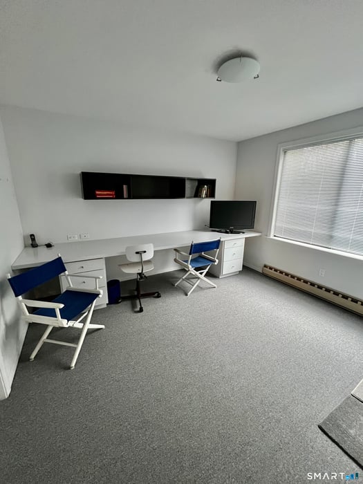 330 Ledge Drive Photo 16