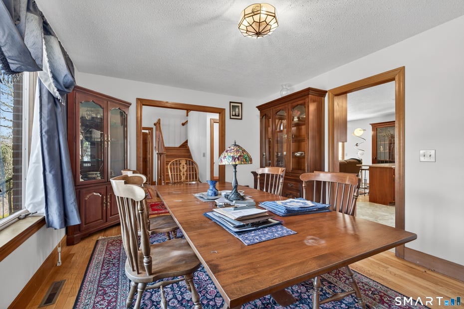 33 Valley Drive Photo 16