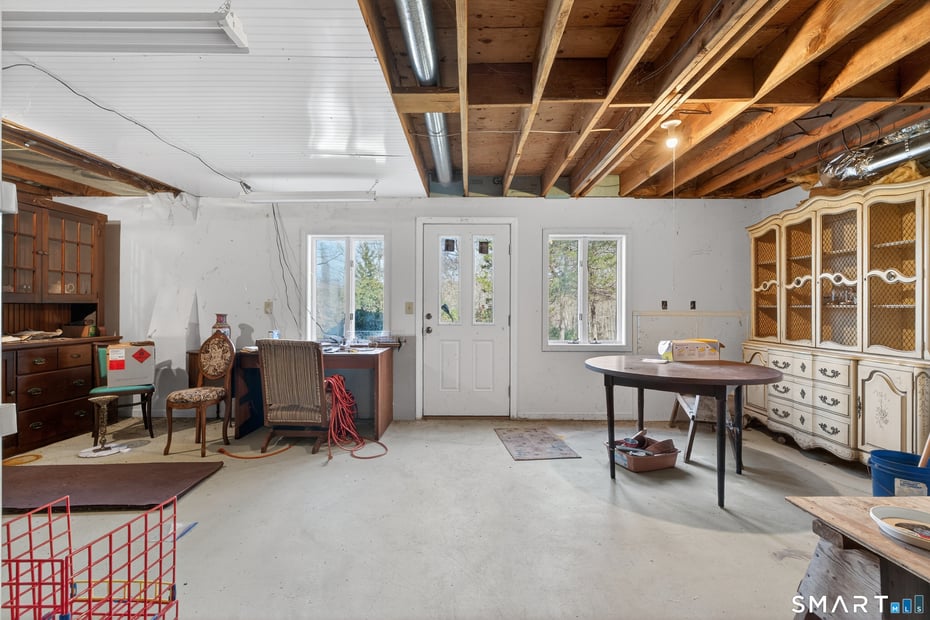 33 Valley Drive Photo 35