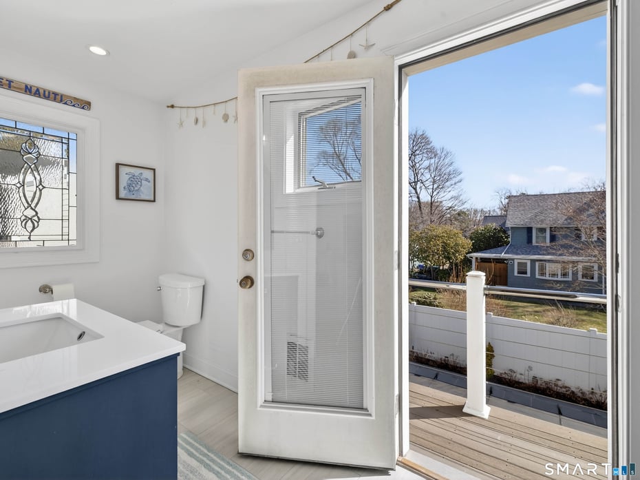 22 Park Drive Photo 21