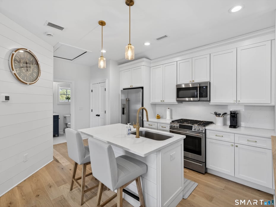 22 Park Drive Photo 34