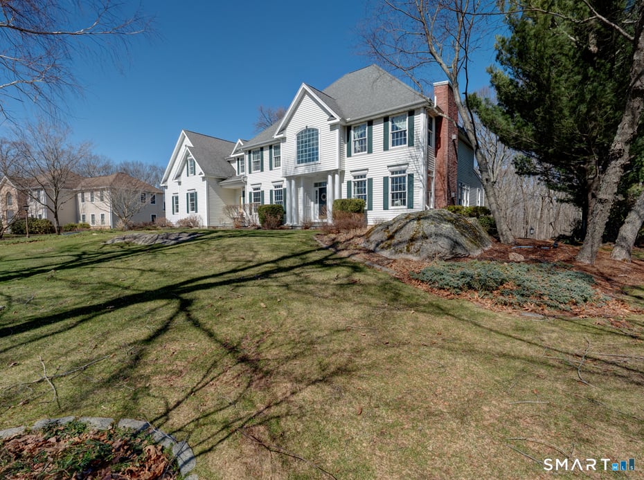 133 Feldspar Ridge Photo 3