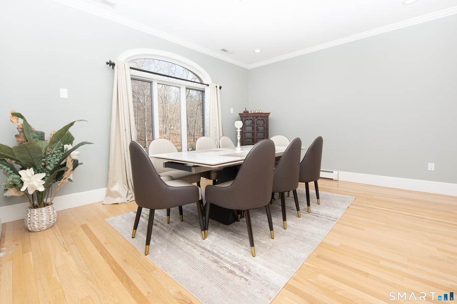 35 Golden Hill Lane Photo 8