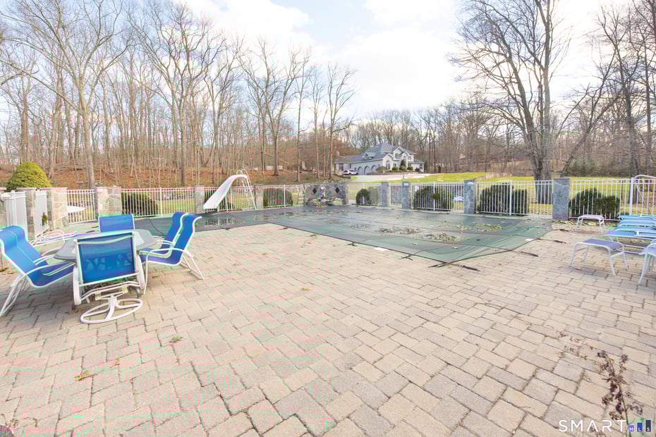 35 Golden Hill Lane Photo 35