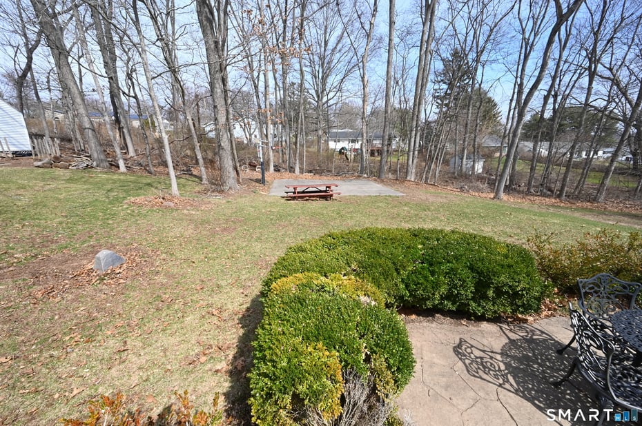 46 Mcmahon Lane Photo 6