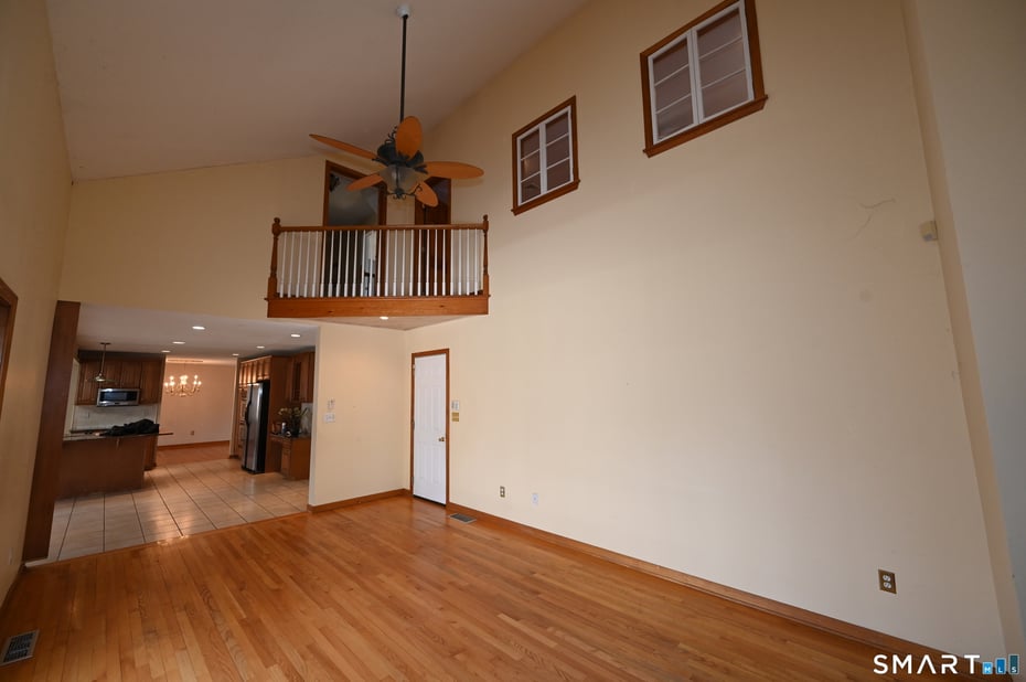 46 Mcmahon Lane Photo 20