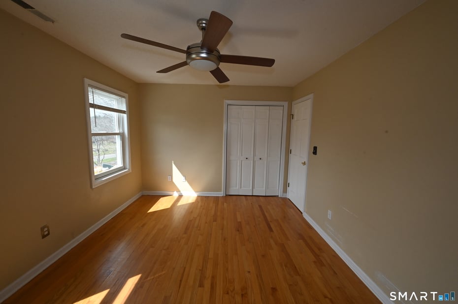 46 Mcmahon Lane Photo 33