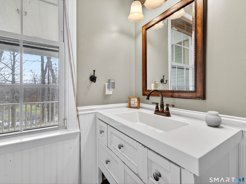 9 Mains Way Photo 24