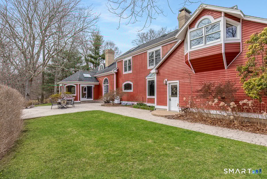 56 Penny Lane Photo 37