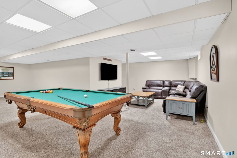 10 Old Meadow Way Photo 33