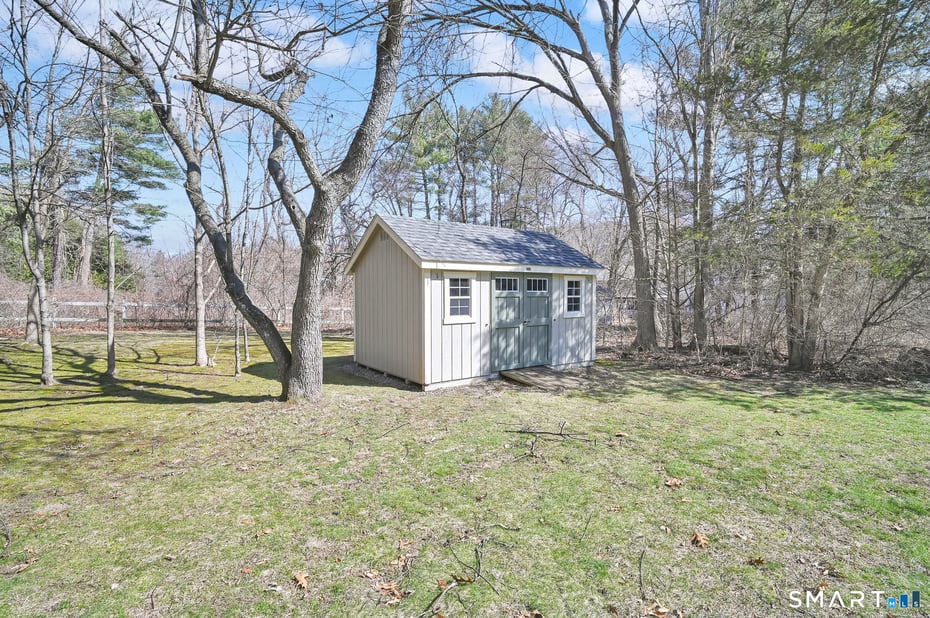 10 Old Meadow Way Photo 38