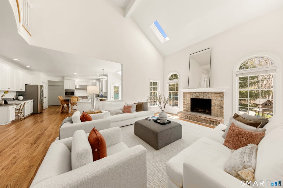 260 Range Road Photo 5