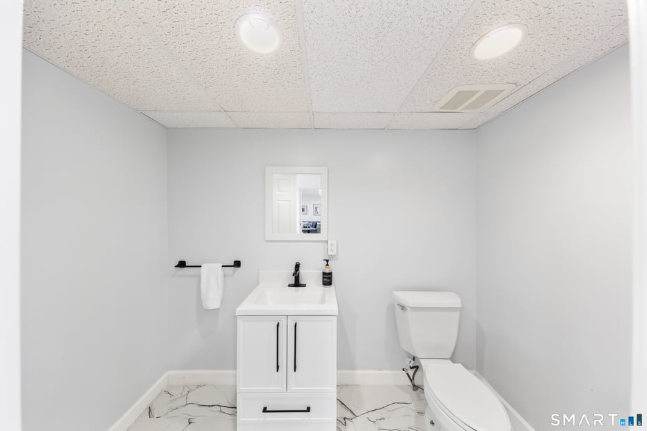 260 Range Road Photo 35