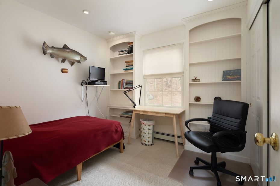 82 Valley Road Photo 21