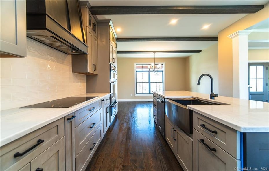 25 Silver Springs Drive Photo 21