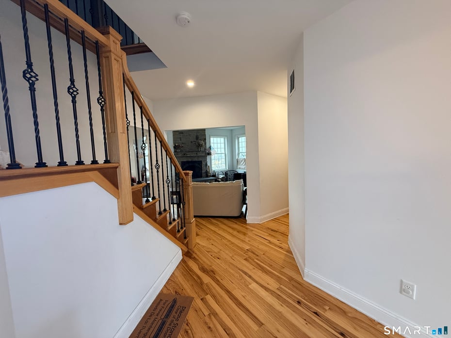 4 Hard Hill Road South Photo 15