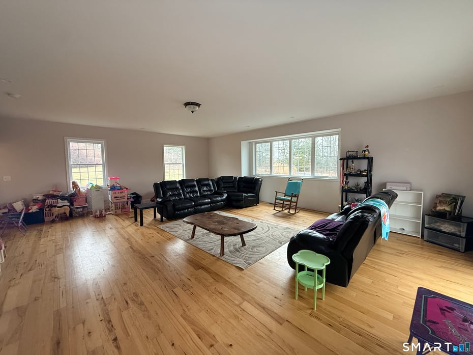 4 Hard Hill Road South Photo 25