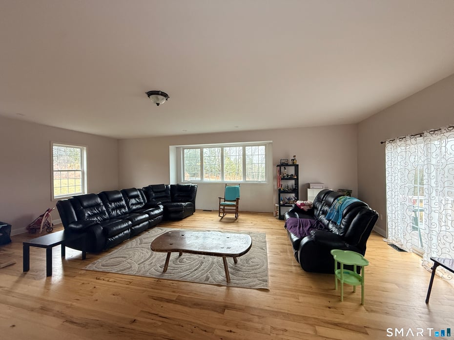 4 Hard Hill Road South Photo 28