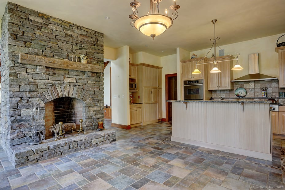 Norfolk Single Family Photo 11