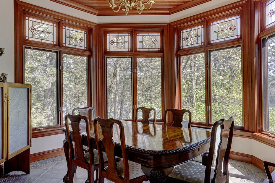 Norfolk Single Family Photo 13