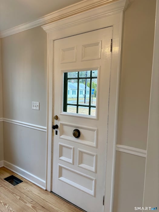 6 Ferry Road Photo 12