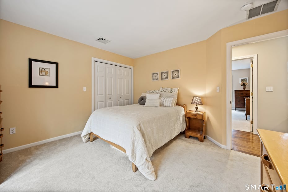 38 Beech Tree Ridge Photo 13