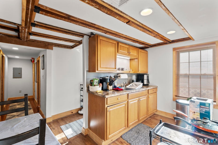 170 Main Street Photo 9