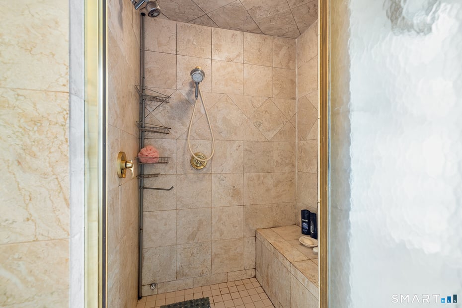 319 Laurelwood Drive Photo 25