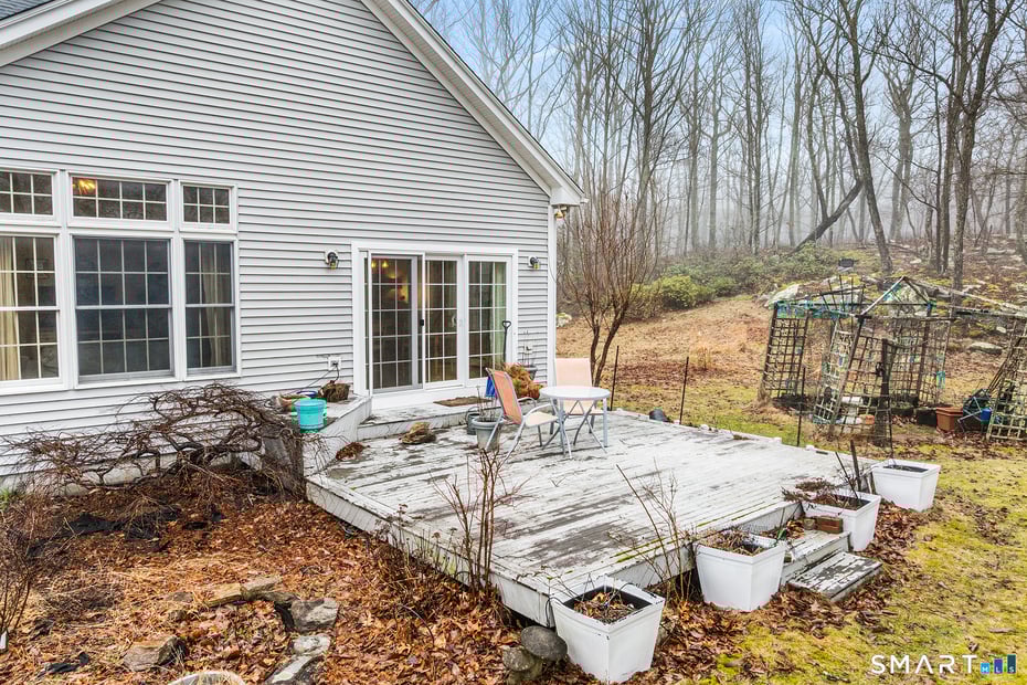 319 Laurelwood Drive Photo 37