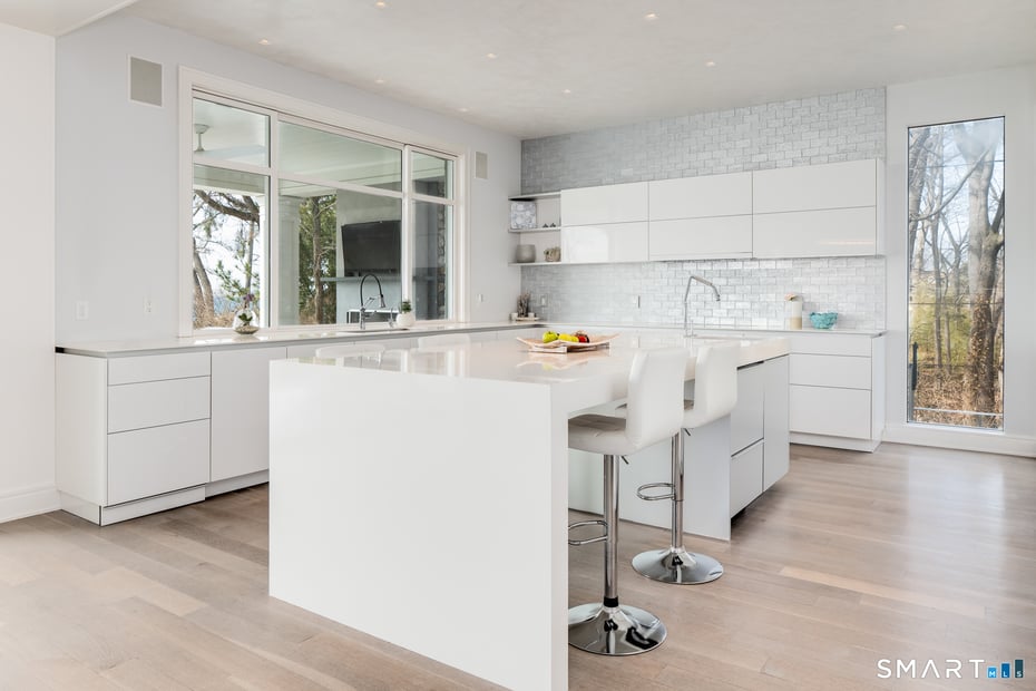 7 Rowayton Avenue Photo 6