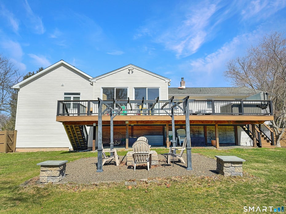 65 Nida Drive Photo 8