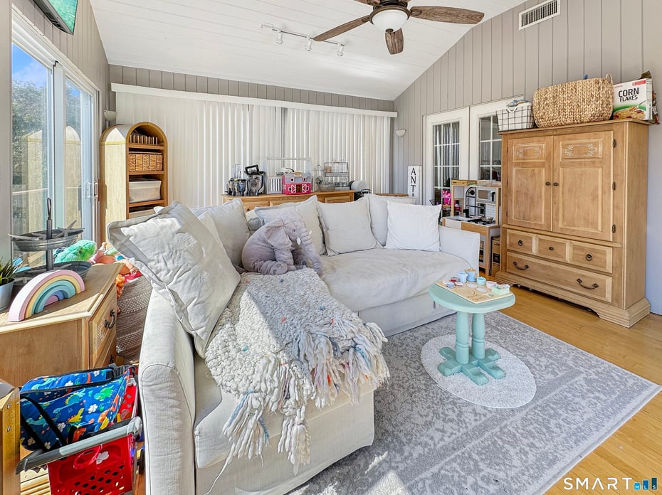 65 Nida Drive Photo 19