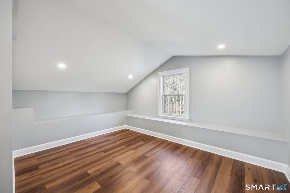 11 Old Creamery Road Photo 11