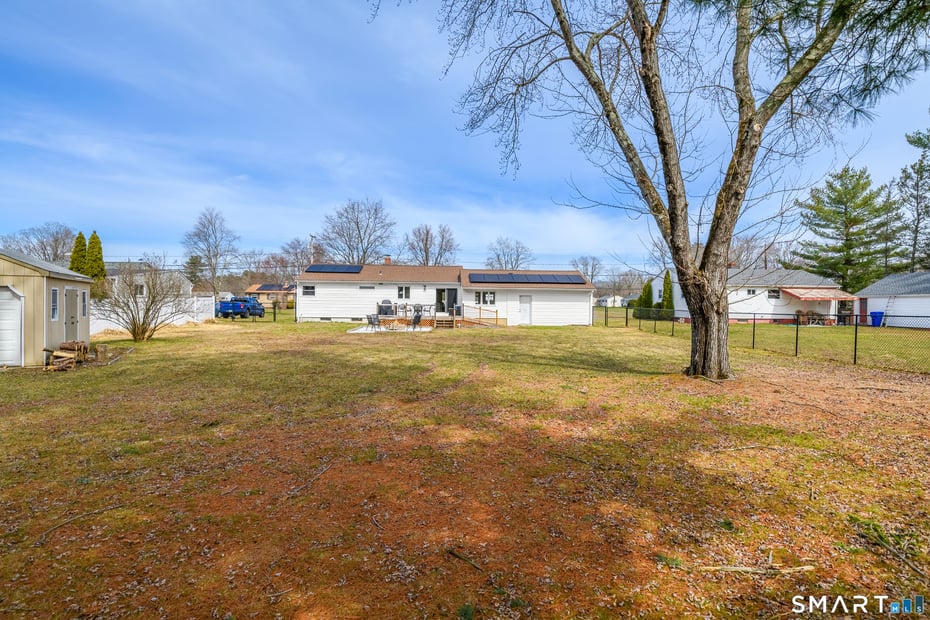 37 Farnham Road Photo 7