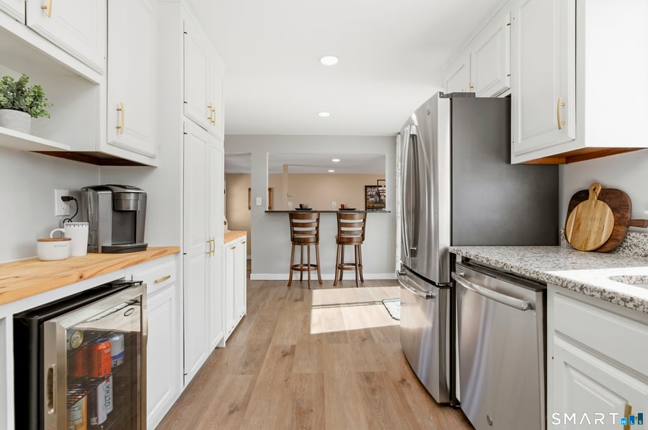 37 Farnham Road Photo 18