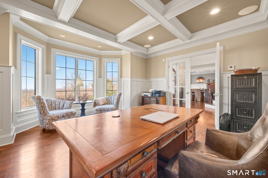 515 Cedar Ridge Drive Photo 16