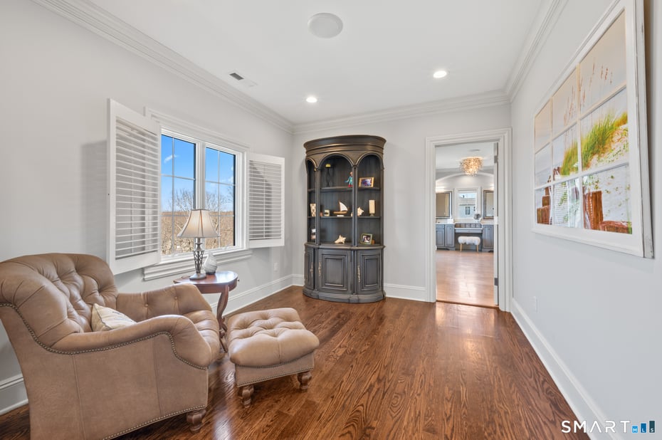 515 Cedar Ridge Drive Photo 24