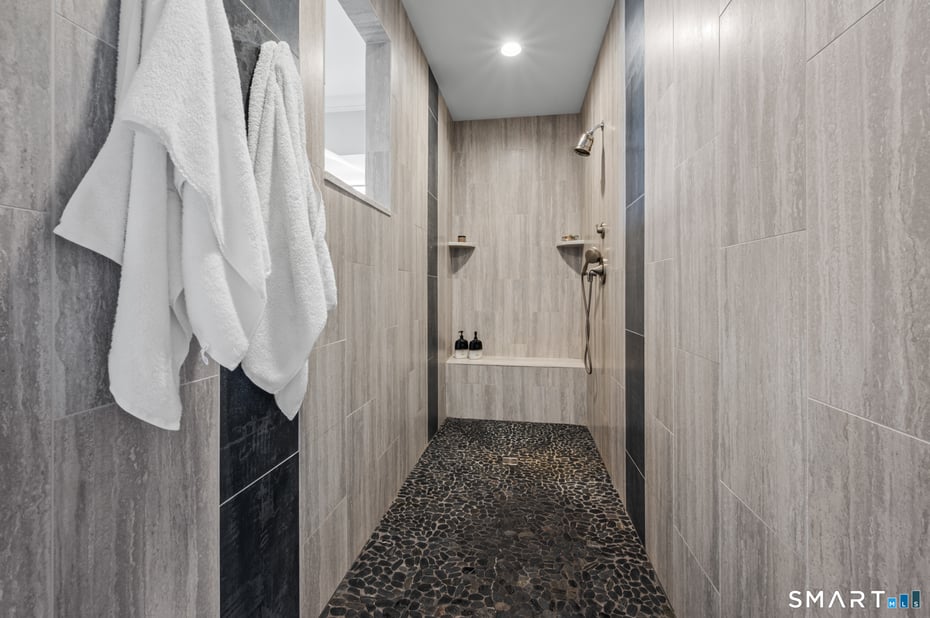 515 Cedar Ridge Drive Photo 26