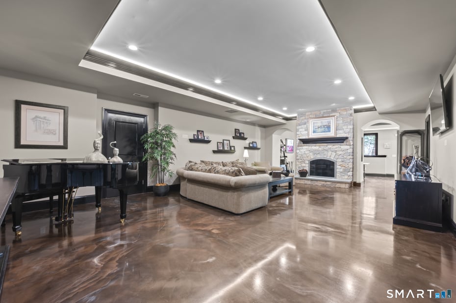 515 Cedar Ridge Drive Photo 34